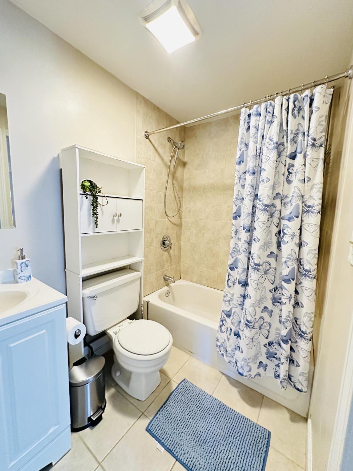 Cozy, Pleasant 2Br Apt In Beach Community! Norwalk Extérieur photo